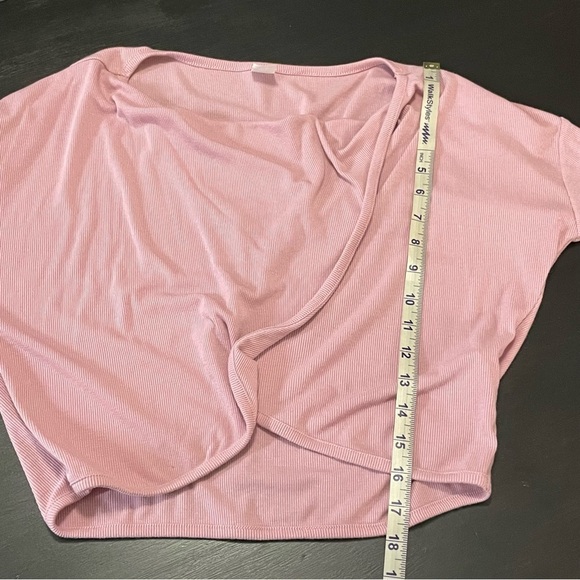 Old Navy Active Pull Over Wrap Front Balletcore Long Sleeve Knit Top Size S - Picture 7 of 9